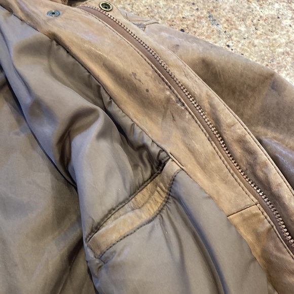 Vintage leather jacket - Picture 4 of 7